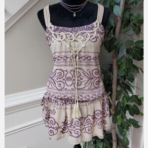 Elegant Purple and Cream Tunic Top